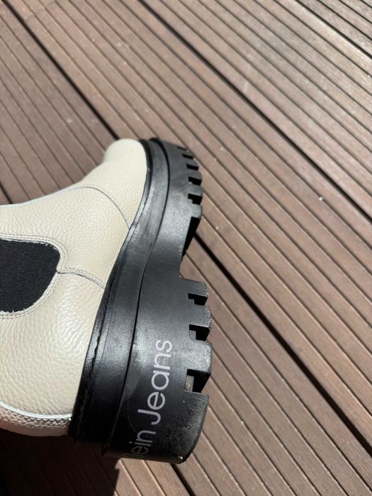 Botas Chelsea Calvin Klein Jeans em Pele – Tamanho 38