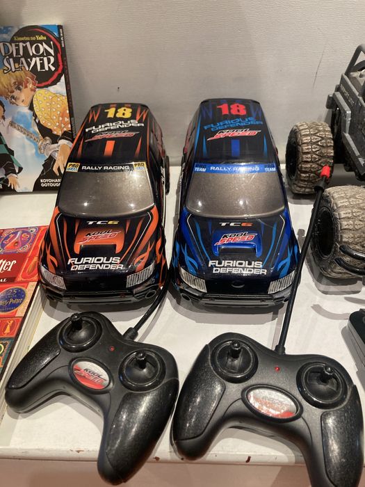 Lirvos e carros telecomandados