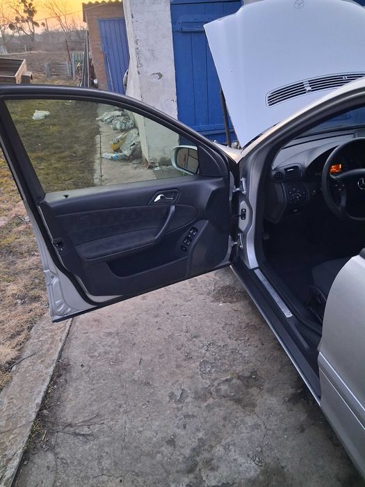 Mercedes С180 компрессор