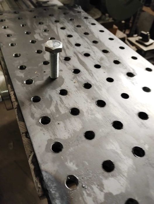 Stół rastrowy blacha 8 mm do maszyn CNC alternatywa dla stołów teowych