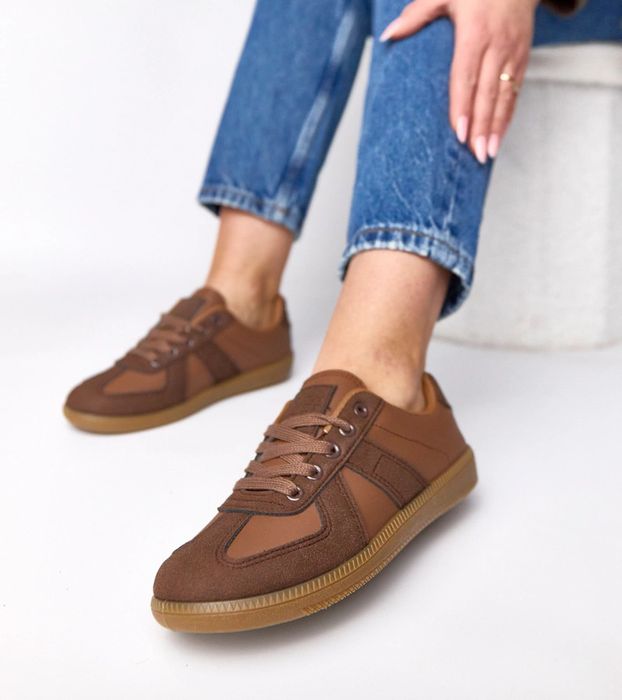 Brązowe sneakersy na platformie Valentine
