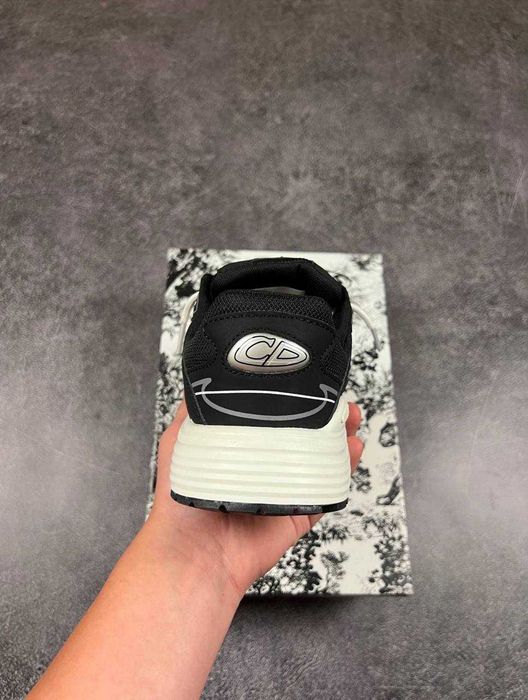 (БЕЗ ПЕРЕДОПЛАТИ) Dior B30 Black White Діор 530 чорні білі