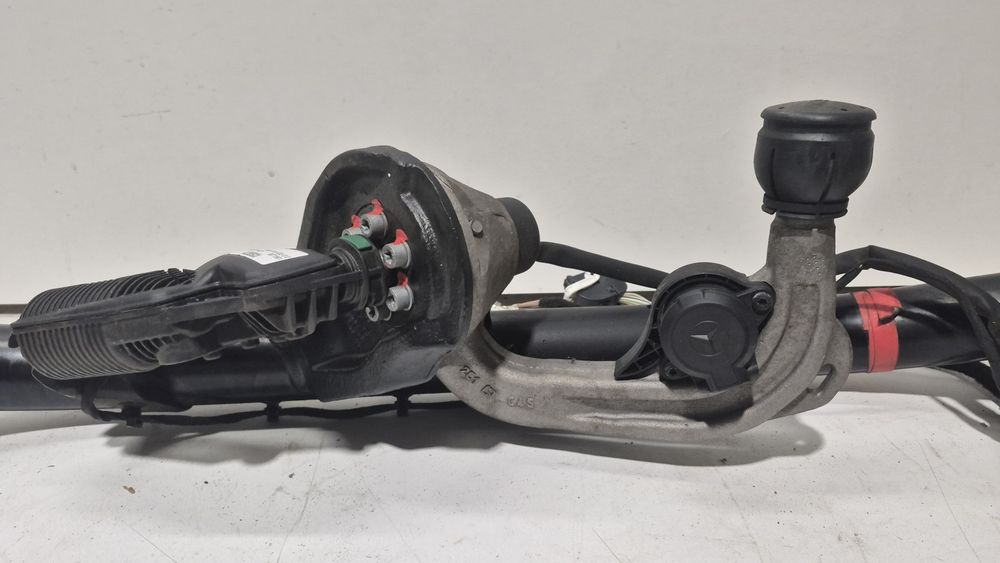 Hak holowniczy elektryczny Mercedes Benz A177.310.2000