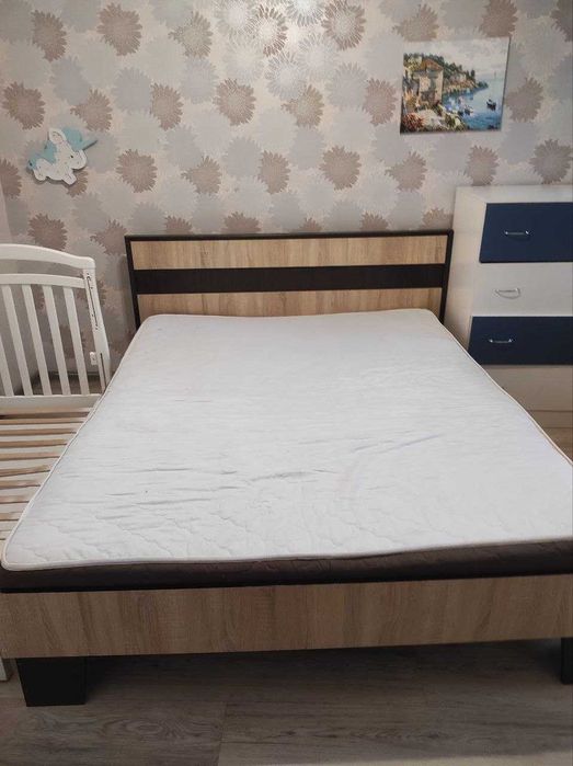 Продам матрац на пружинах б\у