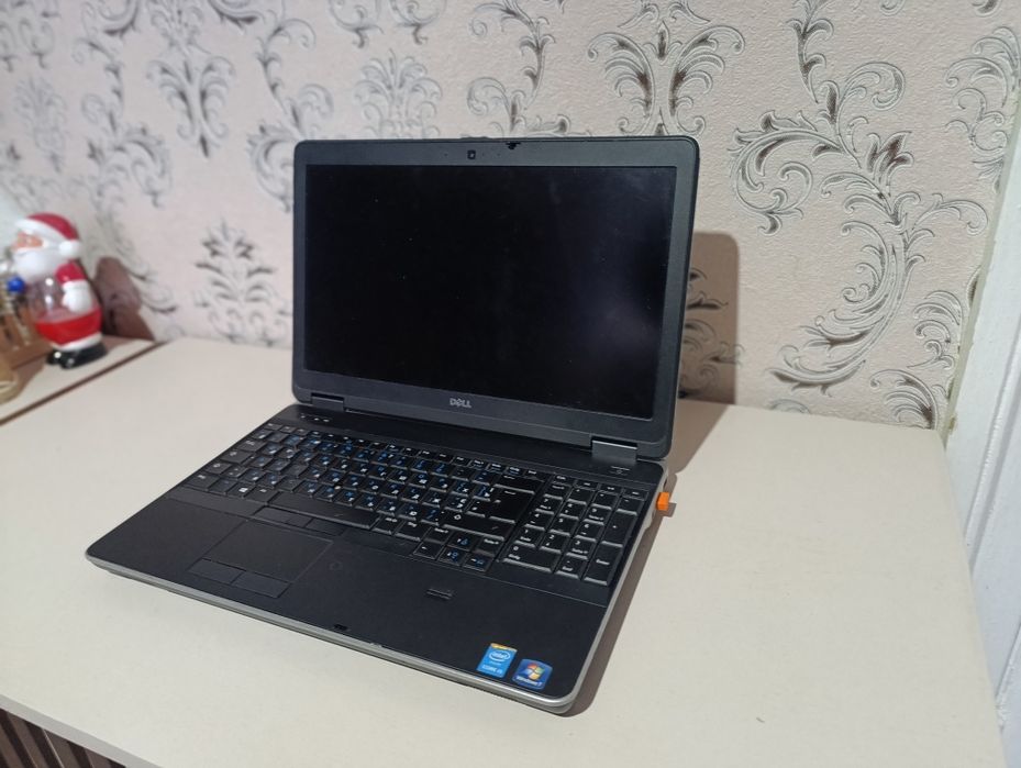 Ноутбук Dell e6540