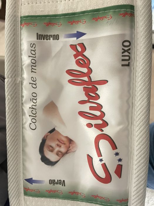 Berço de criança em bom estado