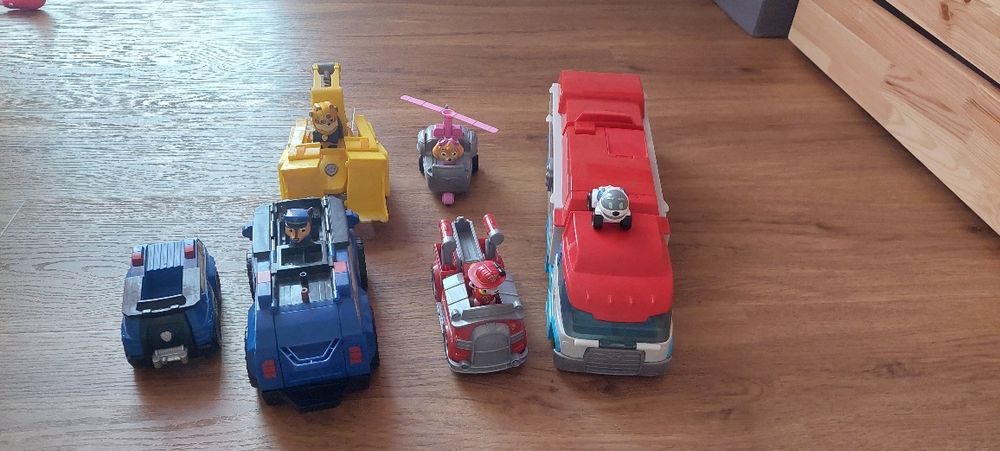 Psi patrol patrolowiec +pojazdy