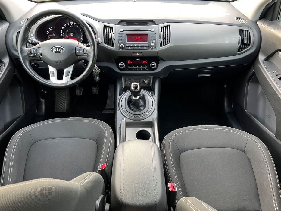 Kia Sportage 1.6 benzyna bezwypadkowa  pewny przebieg