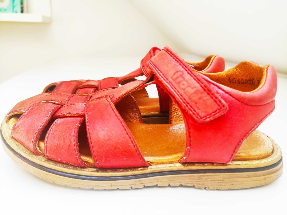 Sandały dziewczęce skórzane FRODO, rozmiar 31