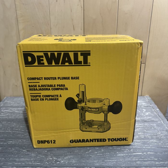 Погружна база для фрезера Dewalt DNP612 DCW600