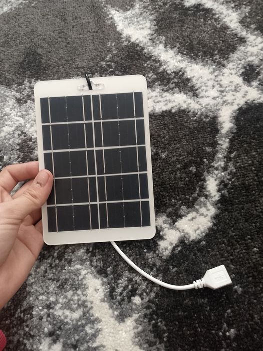 Продам сонячну панель для зарядки