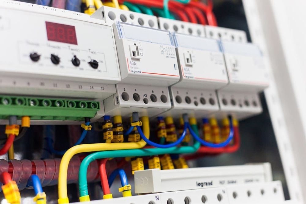 Eletricista Profissional e Certificado – Rápido, Seguro