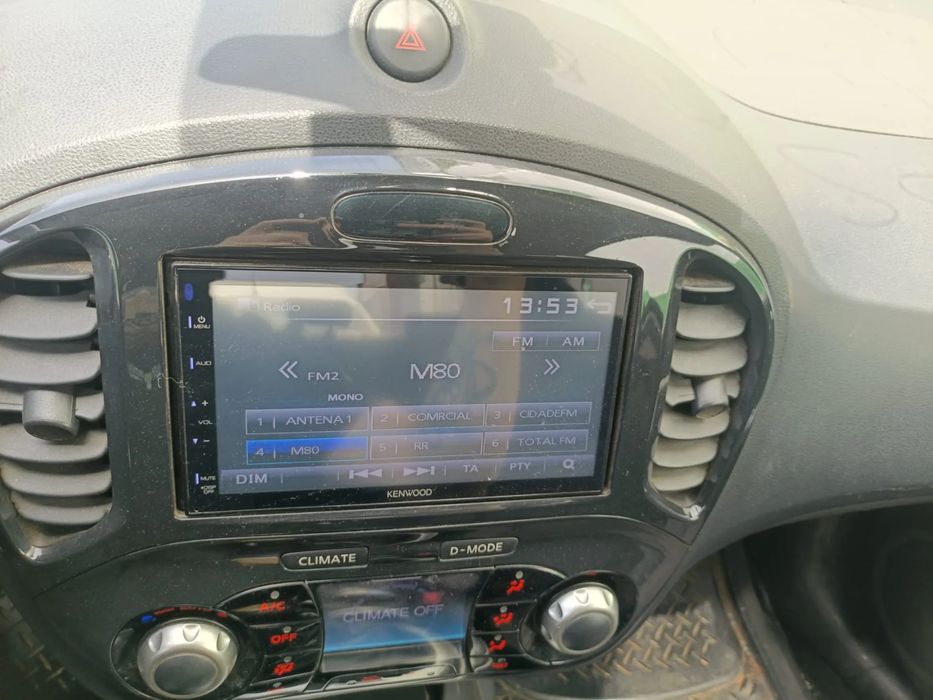 Rádio / auto-rádio NISSAN Juke (F15)