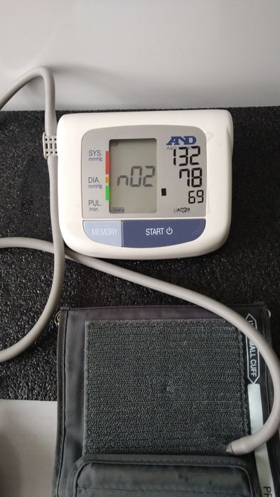 Тонометр And AU-703