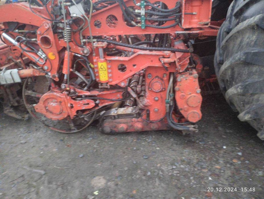 Бурякозбиральний комбайн Holmer T2