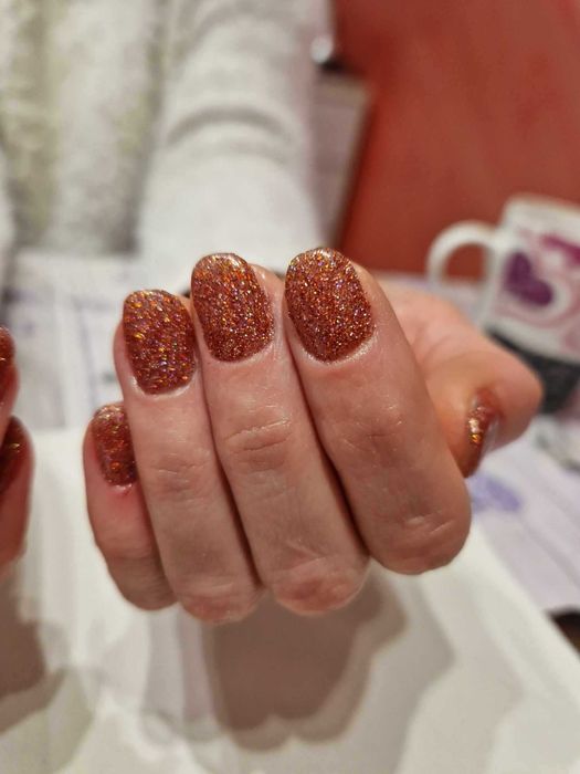 manicure , pedicure hybrydowy, tytanowy