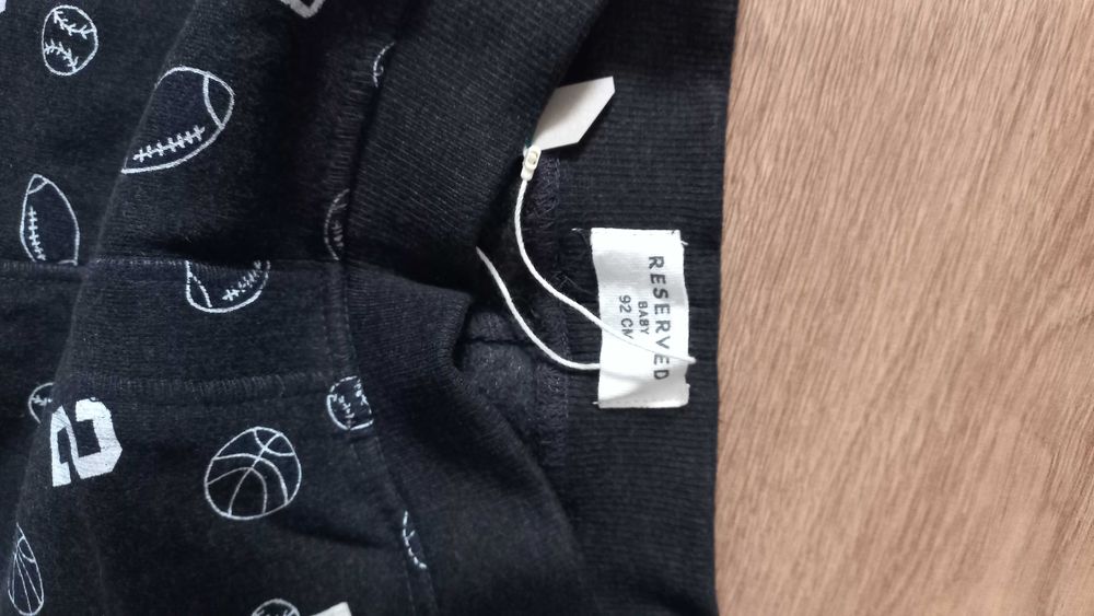 Spodnie dla chłopca grafitowe r.92 Reserved nowe z metką