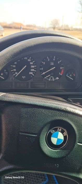 Продам бмв (красуня)