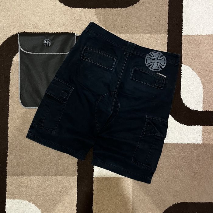 шорти independent