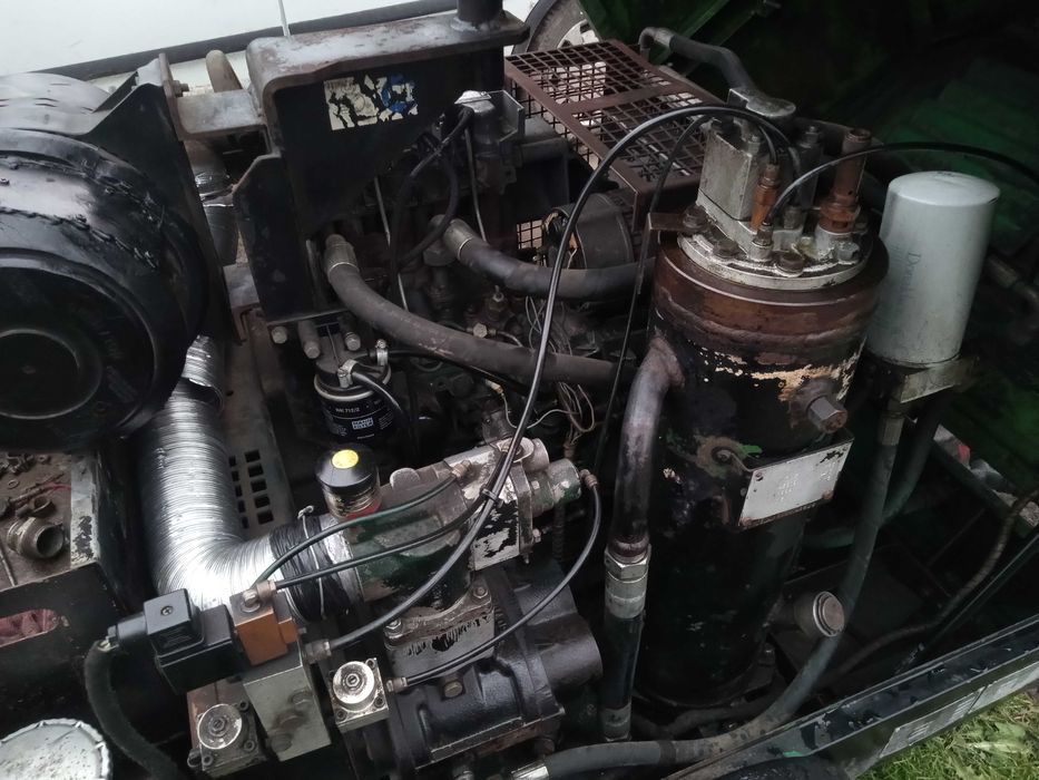 Atmos PKD 25 , kompresor