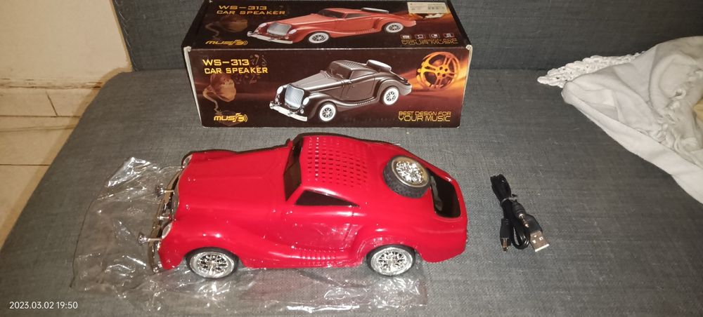 Carrinho rádio e pen