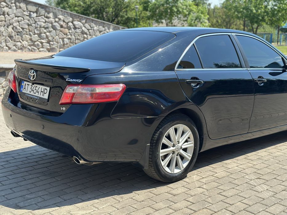 Продам TOYOTA Camry
