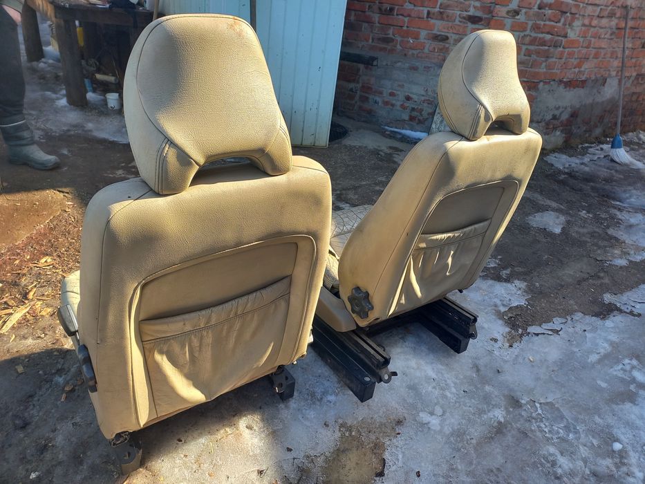 Продажа  автосидения, кресла.