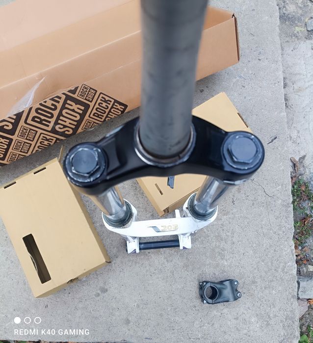 RS DOMAIN 302 180mm 26"