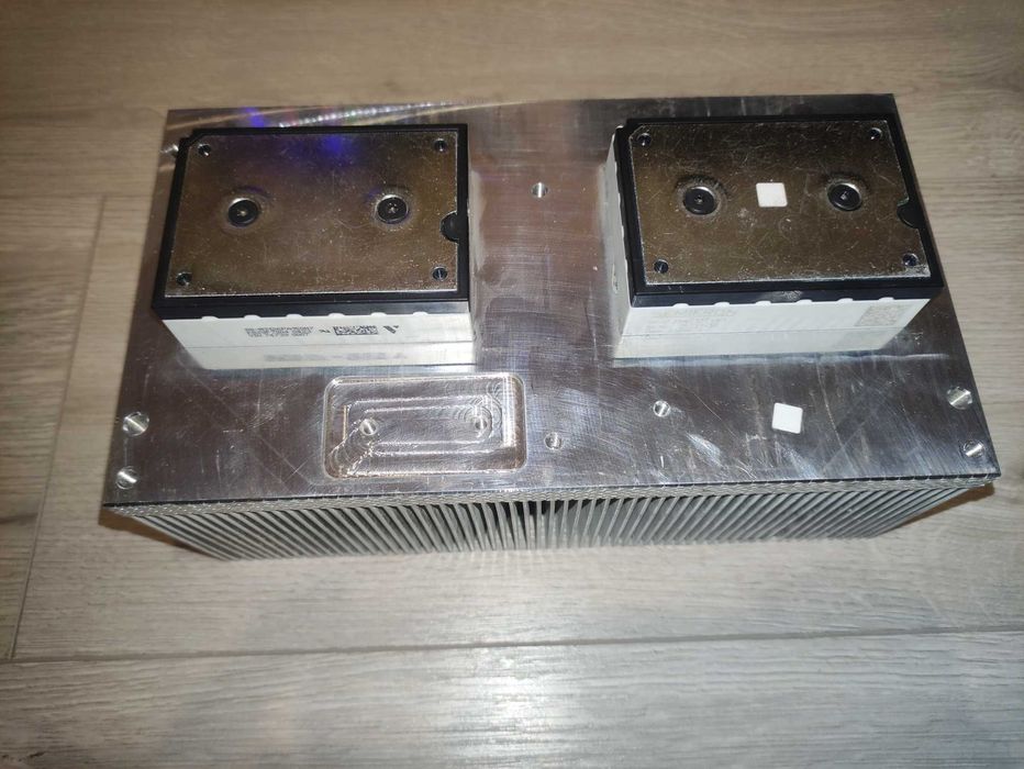 semikron skiip 39ac12t4v1 moduł IGBT 165A 1200V dwie sztuki