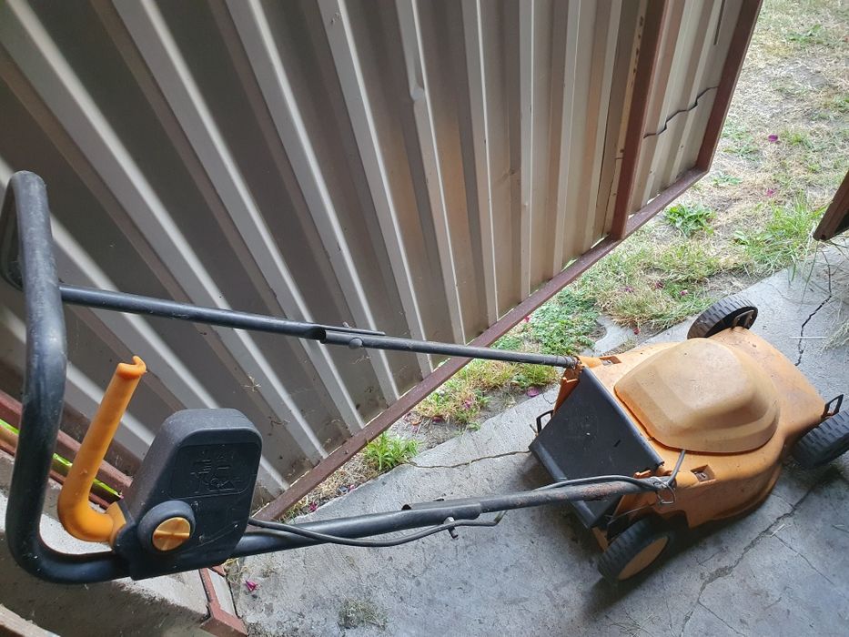 Kosiarka elektryczna Partner