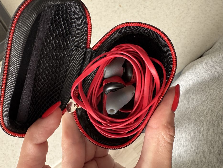 HyperX Cloud Earbuds red czerwone słuchawki douszne