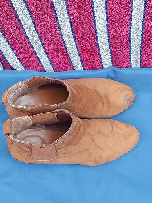 Buty damskie rozmiar 38 zamszowe