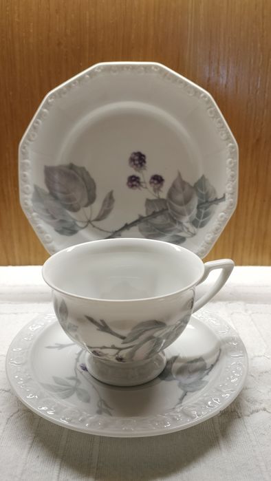Serwis porcelanowy Rosenthal Biała Maria, Niemcy.
Nr oferty > 8846A