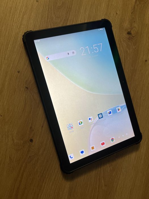 Продам протиударний планшет