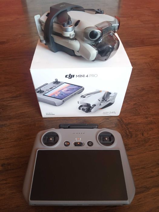 Dron DJI 4 Pro Mini