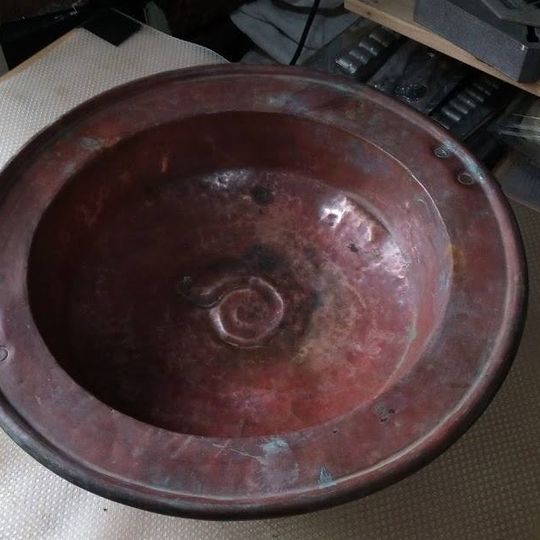 Braseira em cobre muito antiga