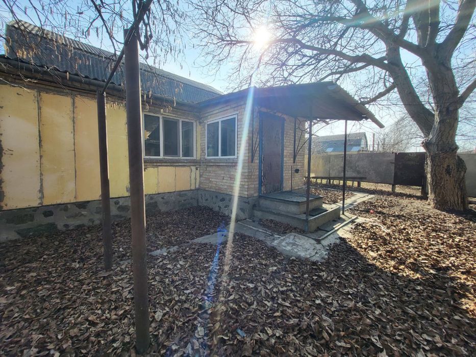 Будинок з ремонтом. Ділянка 11,5 сот