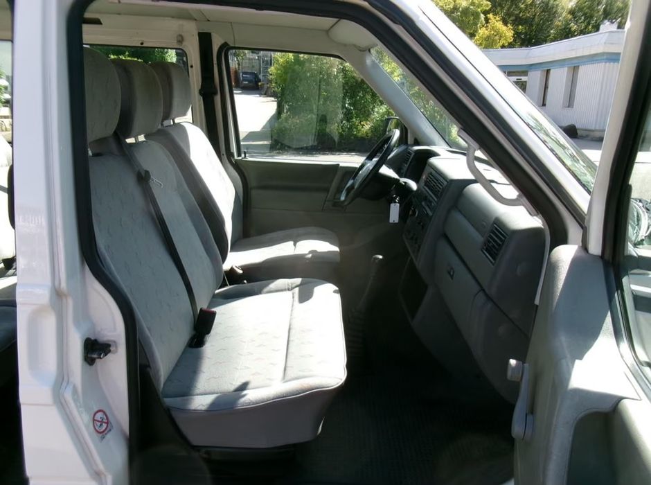 Volkswagen T4 2004.