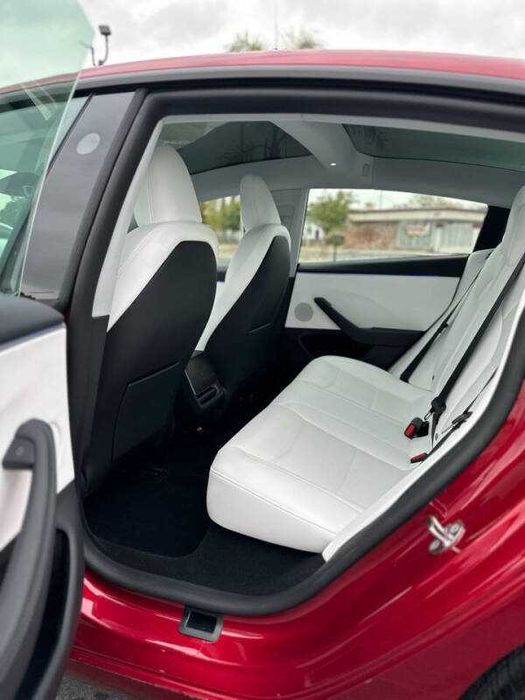 2024 Tesla Model 3 Long Range