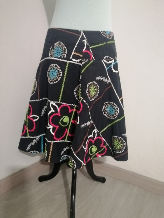 Saia rodada de senhora