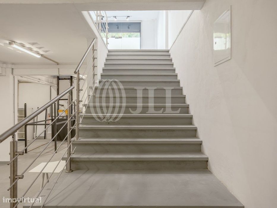 Espaço para dois apartamentos T2 em Alcântara, Lisboa
