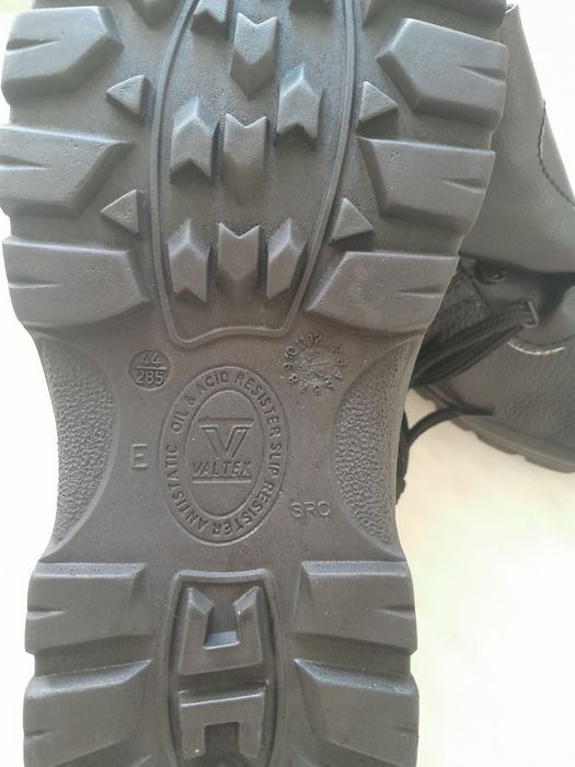 Робочі черевики, спецвзуття чоловіче