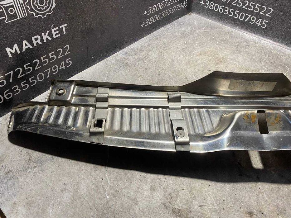 Накладка молдинг порогу багажника Renault Laguna 2 універсал