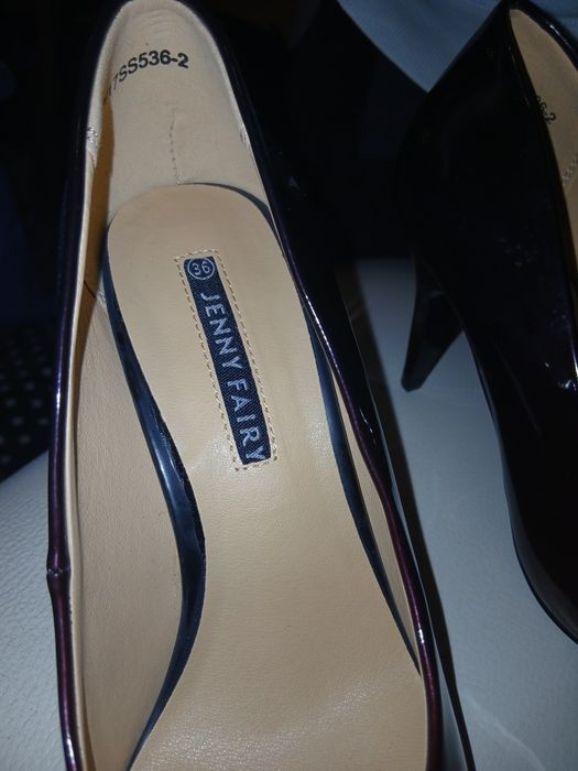 Buty damskie firma Jenny Feiry  w doskonałym stanie