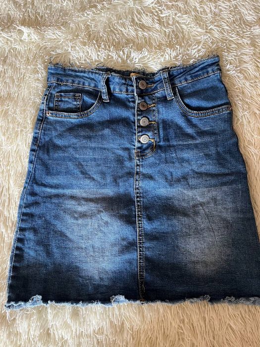 Спідниці  жіночі