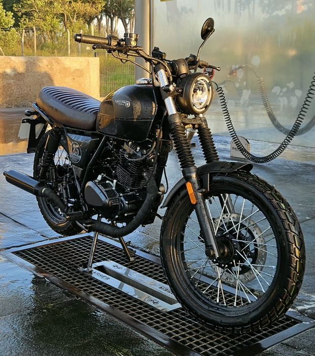 BRIXTON CROMWELL 125 ABS, 2022, Apenas 100 km (nova)