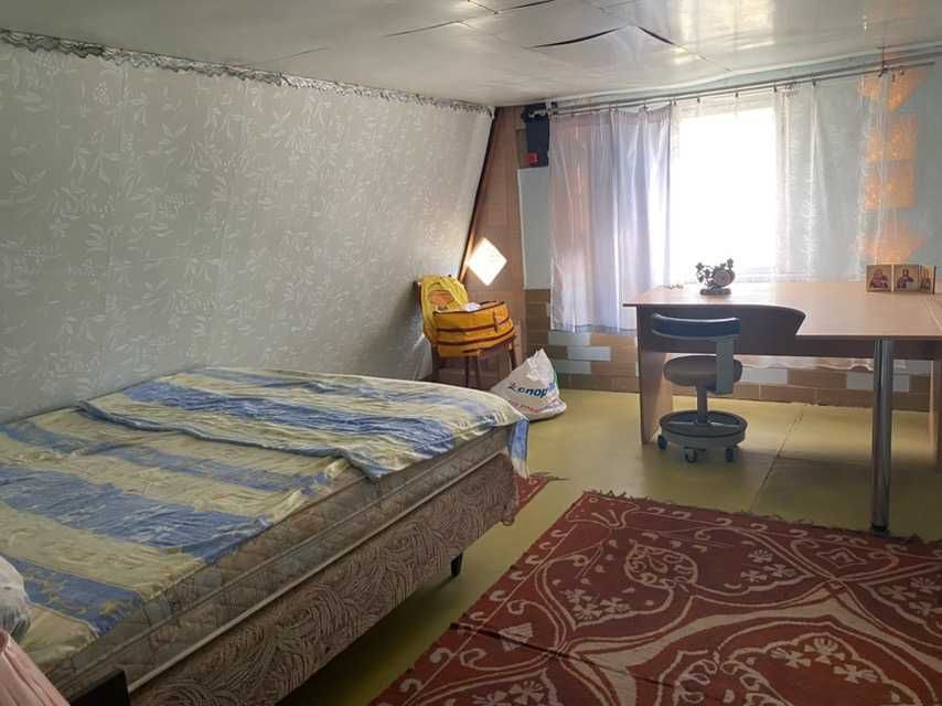 Продам дачу в с.Благодатне поруч з лісом та виходом до річки