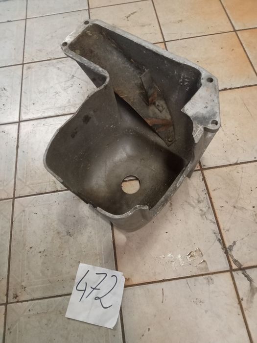 Ursus 308 dzik 21 pokrywa osłona cylindra silnik oryginał