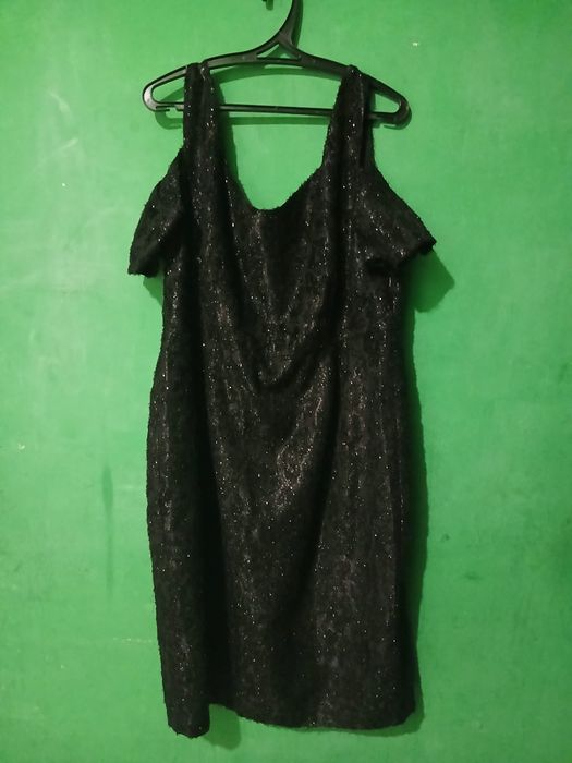 Святкова чорна сукня Asos