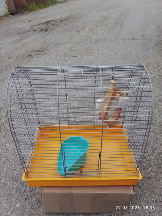 Продам клітку для птиці